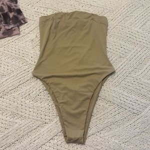 Myra swim Aloe one piece - Color Bisque -size Medium